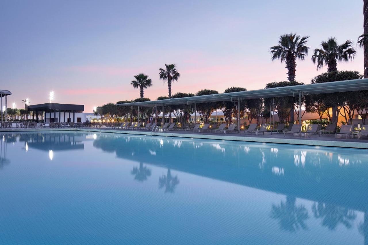 Nirvana Cosmopolitan Hotel - Convention & Sports Center アンタルヤ エクステリア 写真