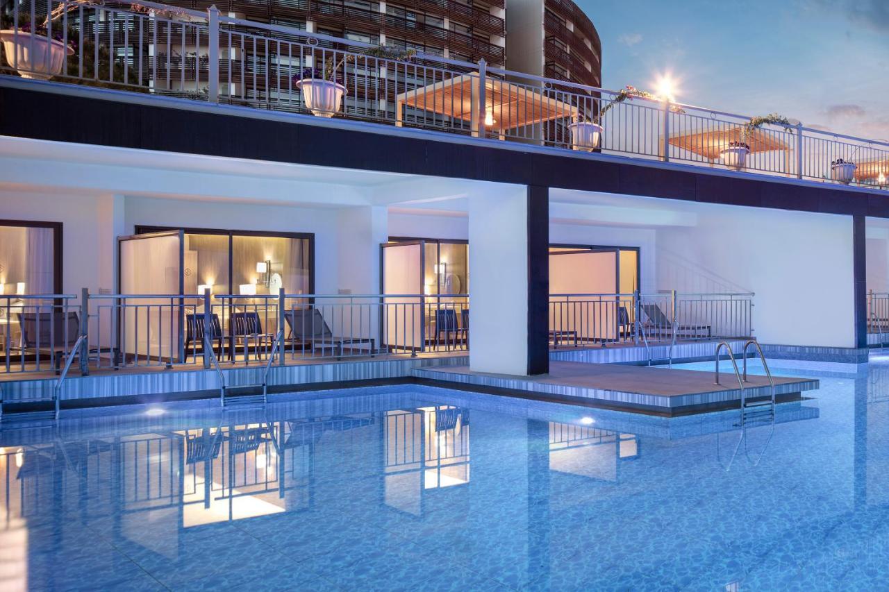 Nirvana Cosmopolitan Hotel - Convention & Sports Center アンタルヤ エクステリア 写真